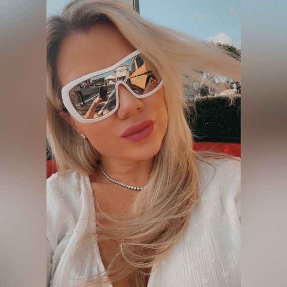 Chanel White Sunglasses Goggle style Silver Hardware - Picture 4 of 13